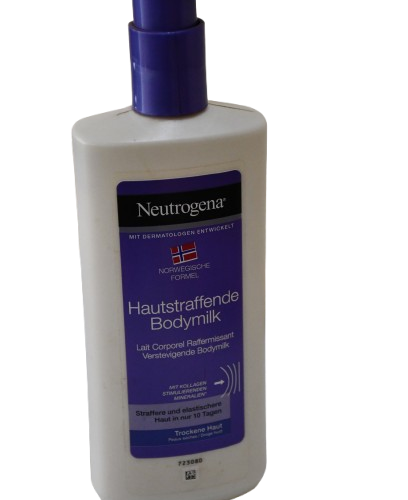 DSC_2586-removebg-preview NEUTROGENA HAUTSTRAFFENDE BODYMILK