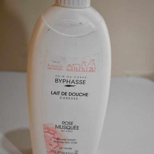 DSC_3619 Byphasse Lait de Douche Caresse